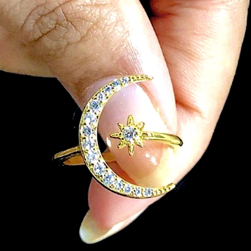 (1 GOLD LEFT!) 18k Gold over S925 Crescent Moon & Star Ring - Picture 6 of 15